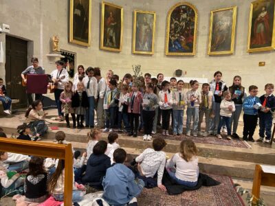 Le Bol de Riz : Une Journée de Partage à l’École Maternelle et Primaire