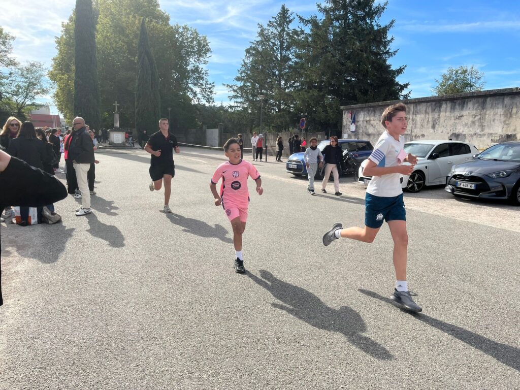 Cross 2025