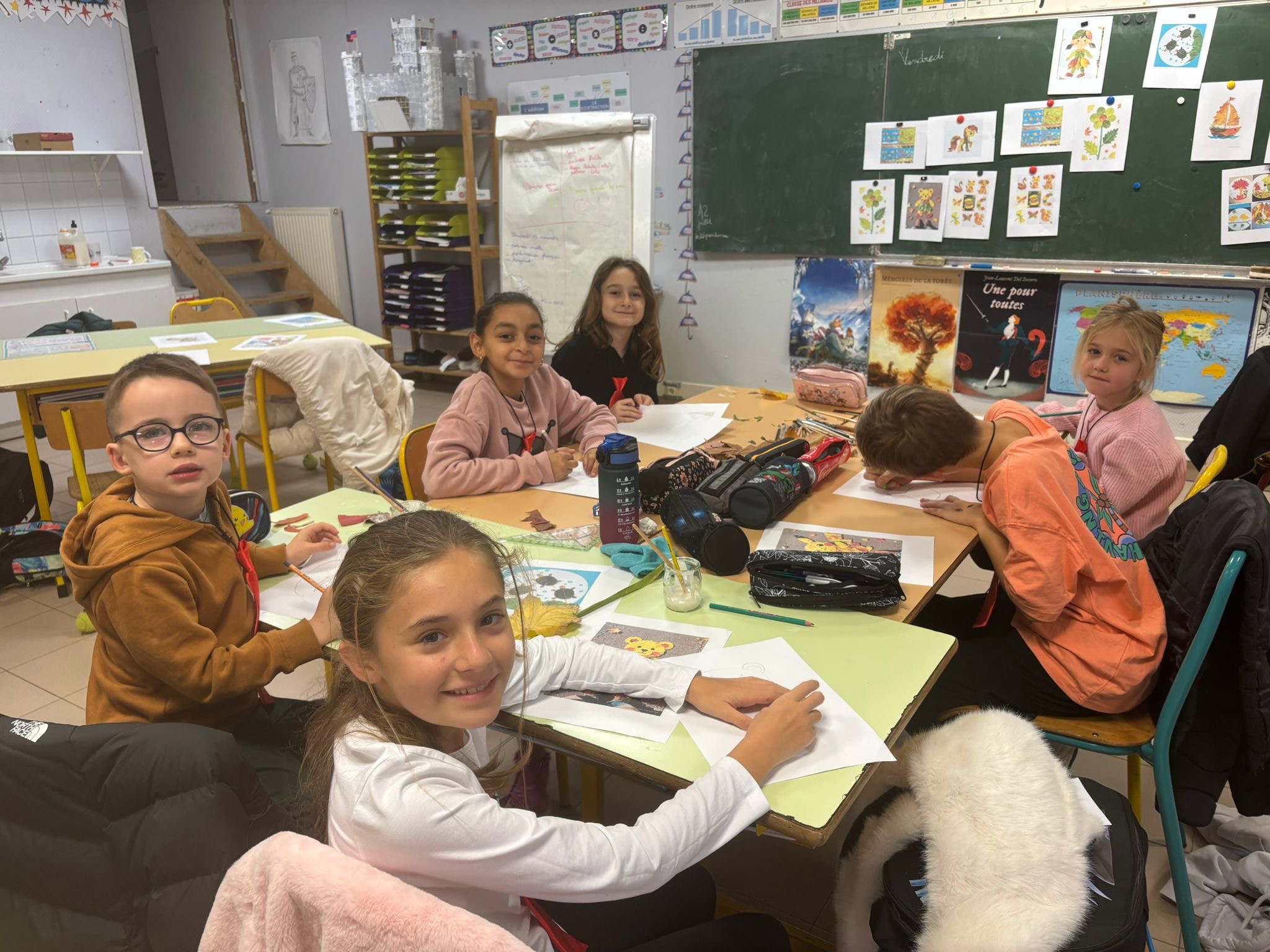 Un automne créatif et écologique pour les CP et les CM2