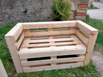 Fabrication des bancs par les 3ème Prépa Métiers