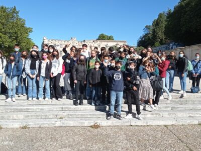 Les classes de 3ème du collège Marie Rivier à la découverte de l’art contemporain