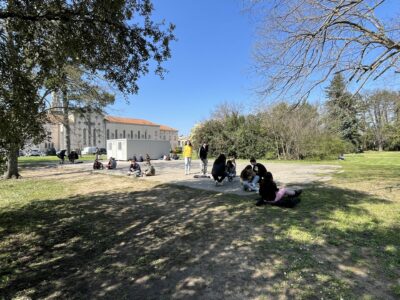 Le Bol de Riz au Collège Marie Rivier : Un Geste Solidaire et Engagé