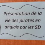 Exposition au CDI : les 5°D embarquent dans l’univers des pirates !